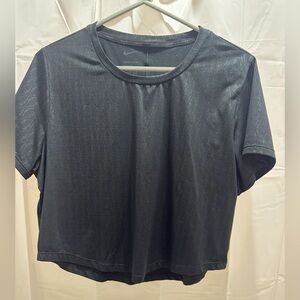 Nike Women's Black Patterned Crop Top